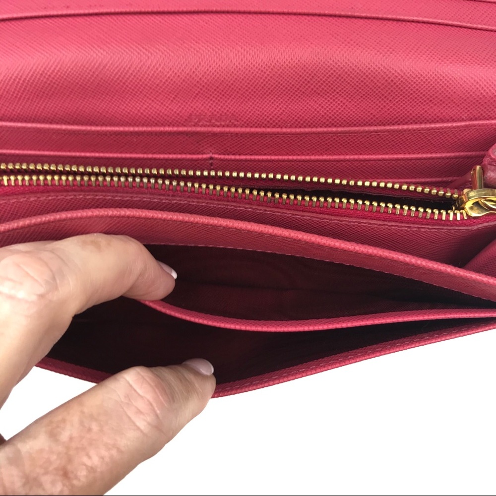 PRADA Wallet Fiocco Bow Peonia Pink Saffiano Lux Leather Gold Hardware - Picture 8 of 14